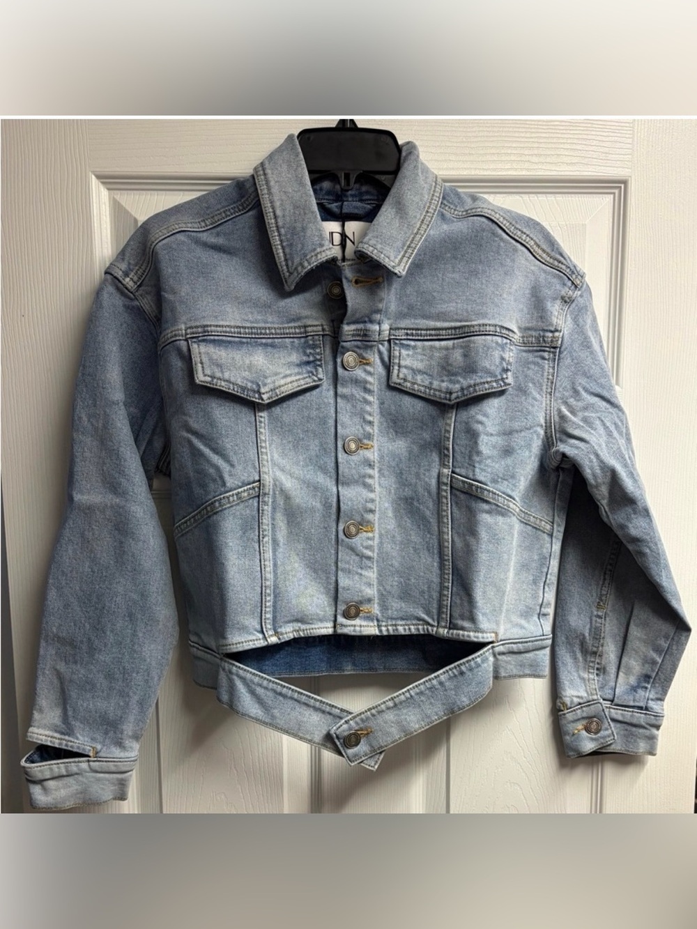 LNDN Landon Denim Cropped Denim Jacket Light Wash Organic Cotton NWT Size S